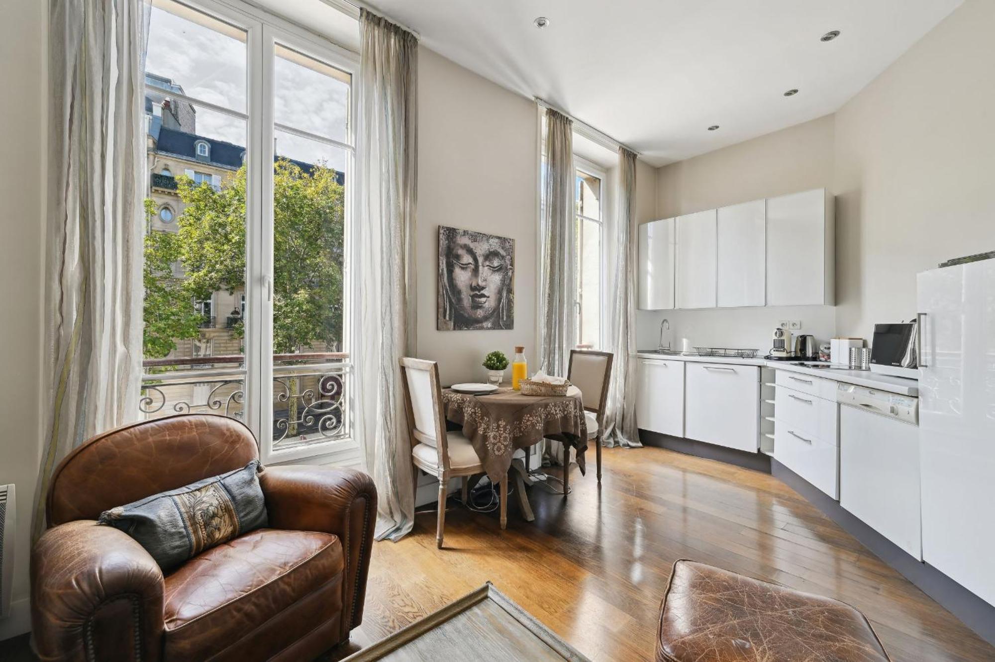 Champs-Elysees & Arc De Triomphe - Cityapartmentstay Paris Eksteriør bilde